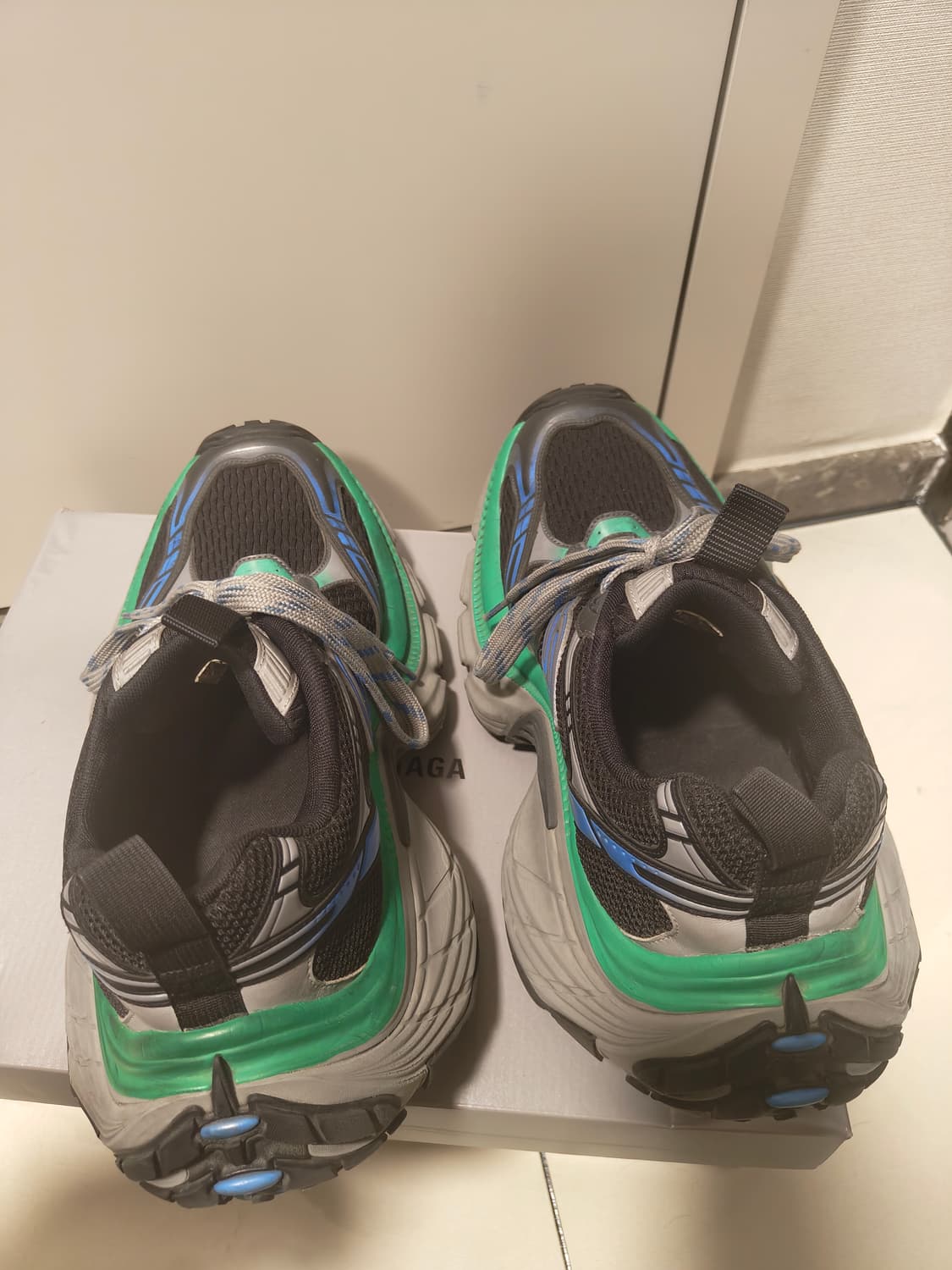 발렌시아가 10xl 런웨이 42 상품이미지3