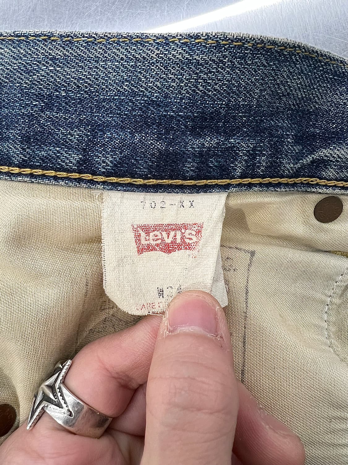 리바이스 빅 E 702 버튼 플라이 하드 페이디드 워시 데님 팬츠 상품이미지8