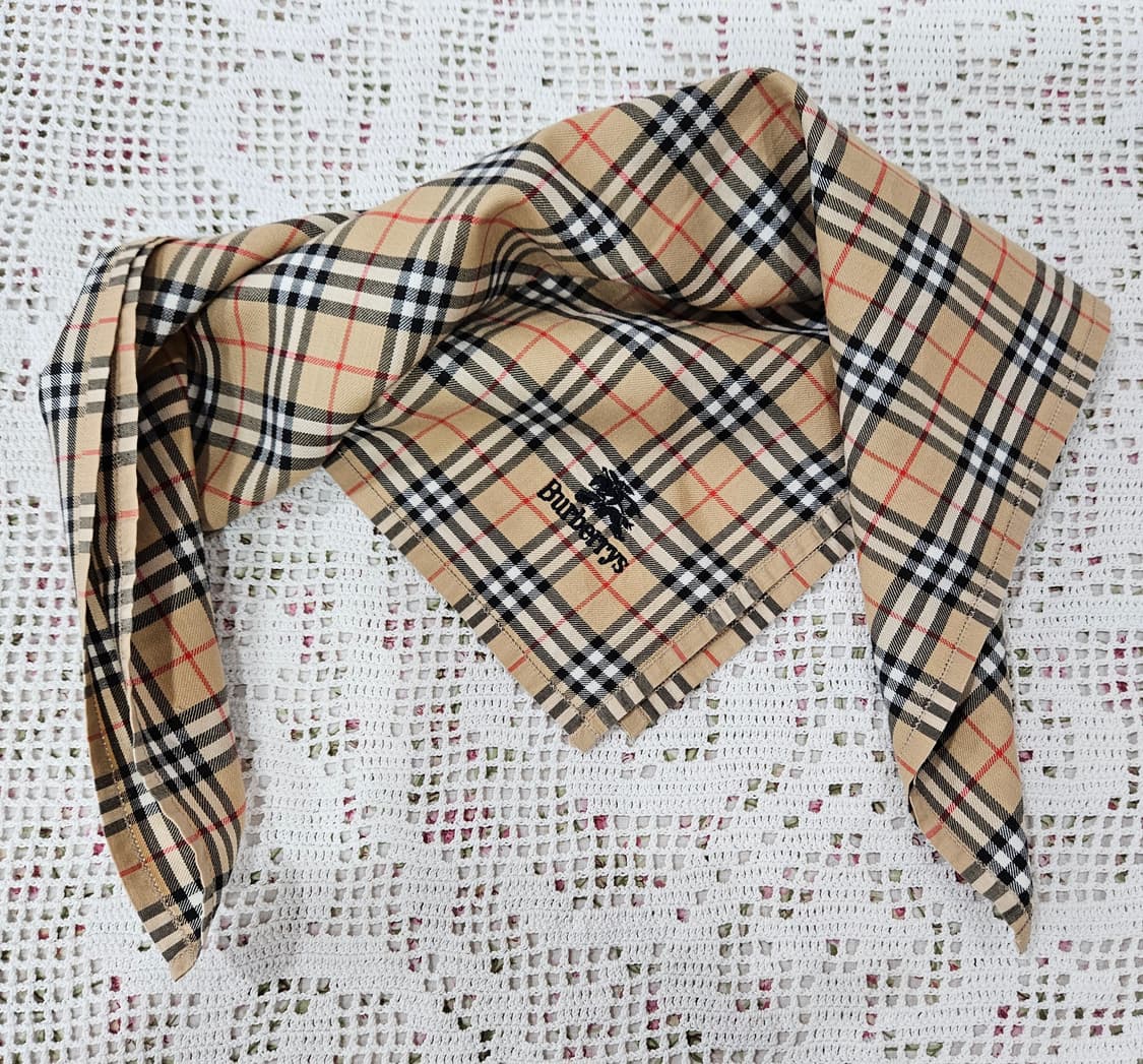 버버리(Burberrys) 클래식 노바체크 손수건 상품이미지4