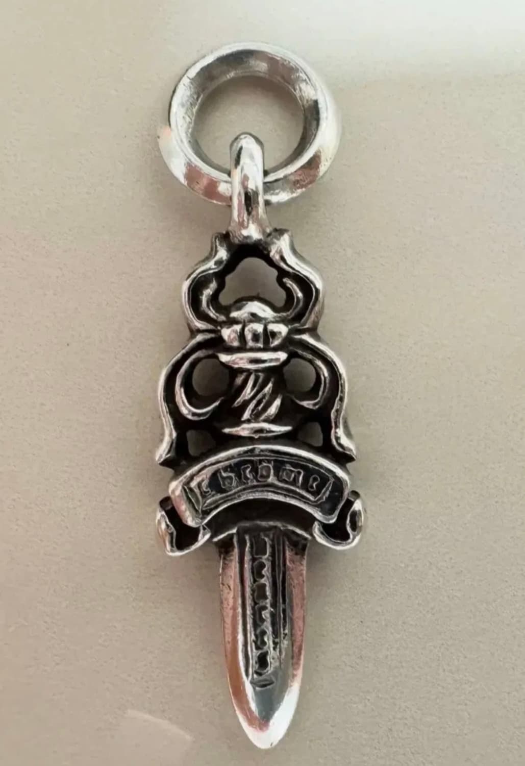 크롬하츠 s 대거 펜던트 상품이미지2