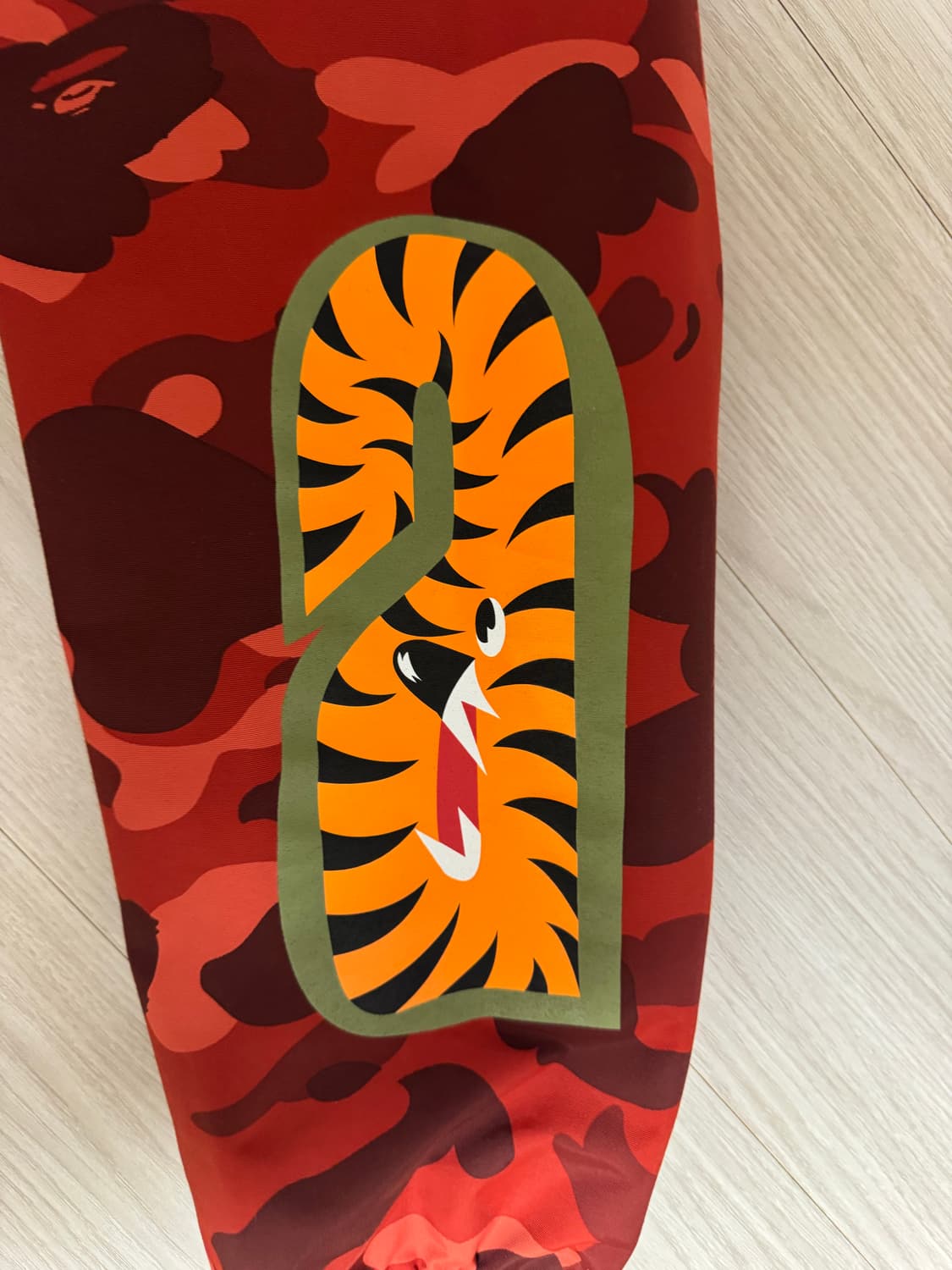 베이프 샤크후드 바람막이 XL 상품이미지3