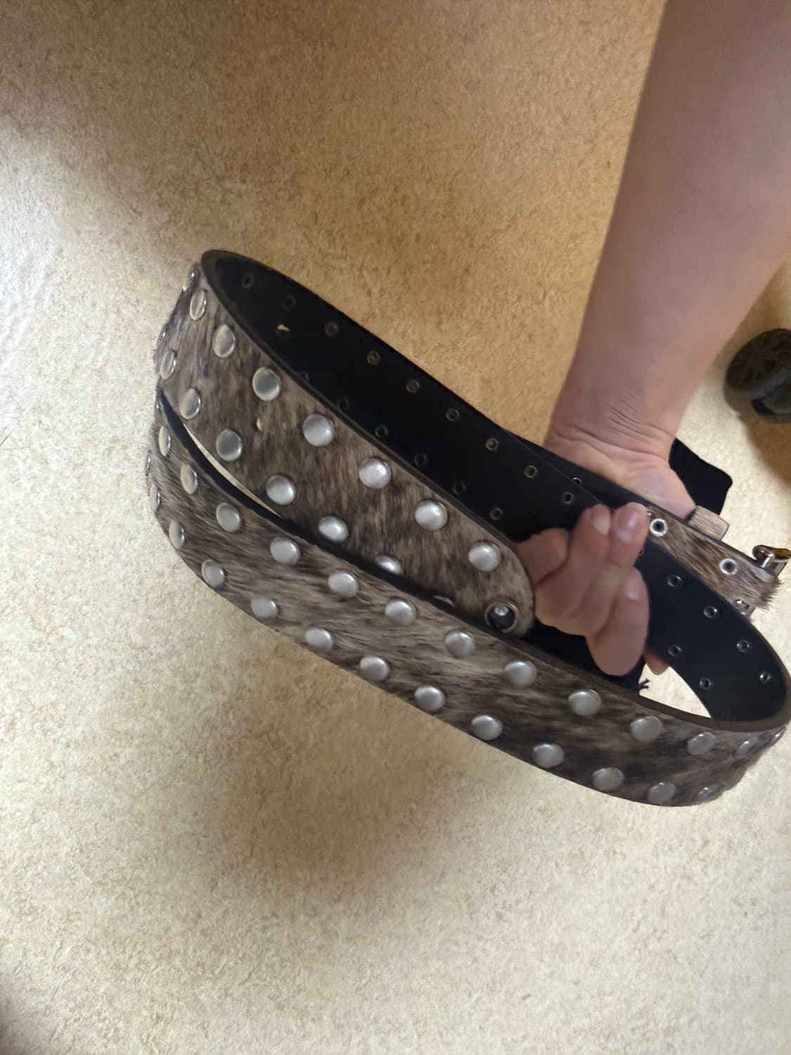 스투시 8볼 스터드 벨트 로우 카우하이드 헤어 L/XL 상품이미지2