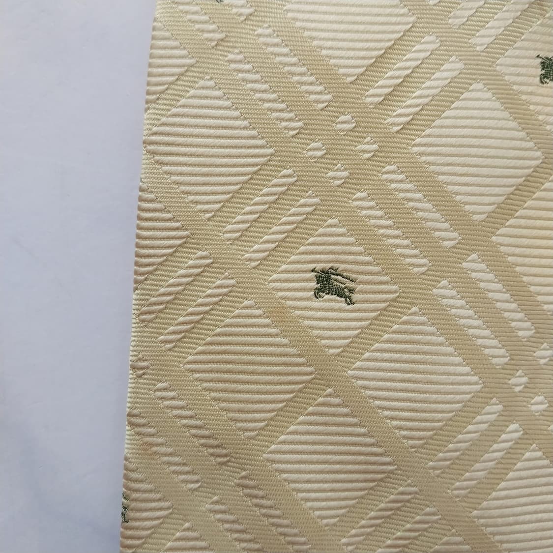 버버리 실크 레몬 체크 패턴 넥타이 9.8cm A등급 K2472 상품이미지8