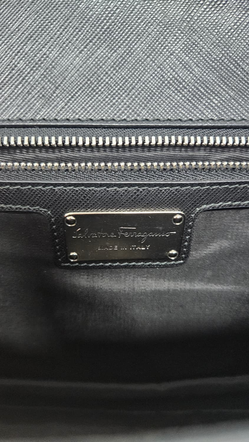 페라가모 바라리본 지니백 은장블랙 상품이미지5