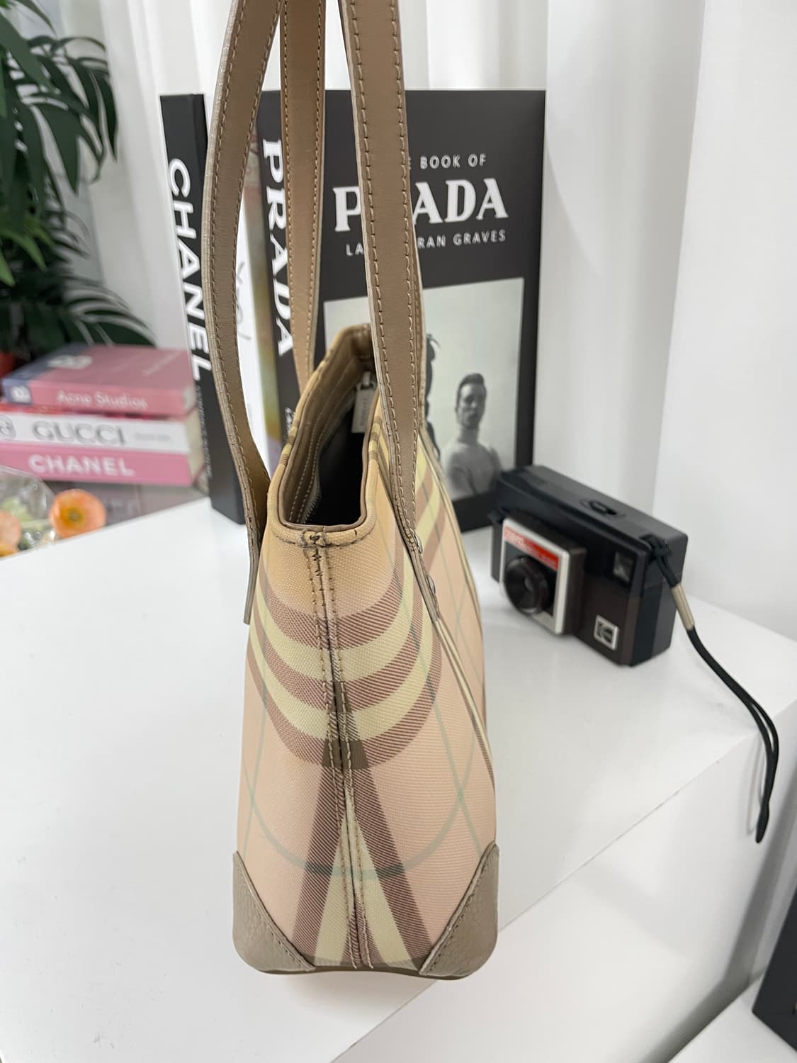 버버리 캔버스 토트백 상품이미지4