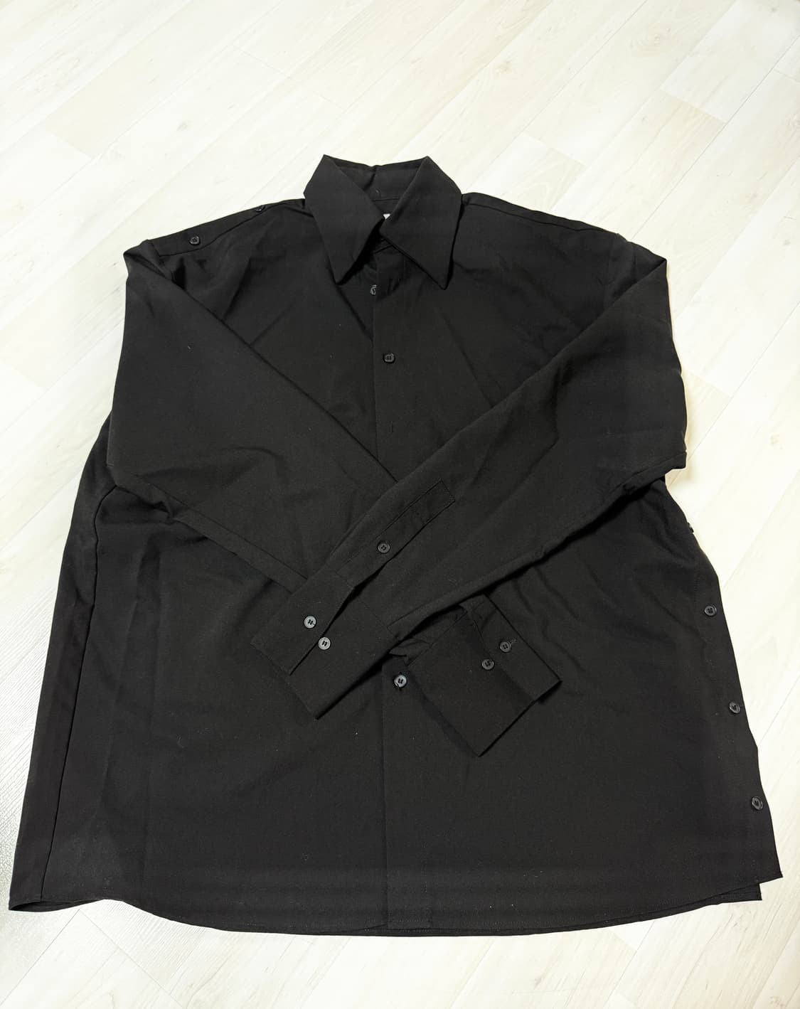 아드베스 드레이핑 카울 셔츠 블랙 상품이미지9