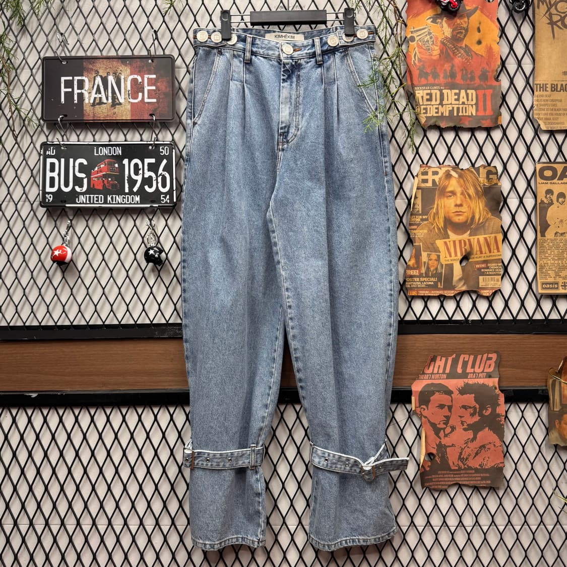 김해김 데님 팬츠 멀티 버튼 디테일 연청 상품이미지1