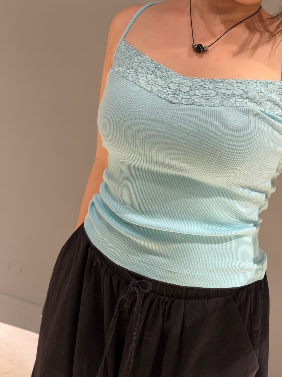 Sky blue lace detail sleeveless 상품이미지4