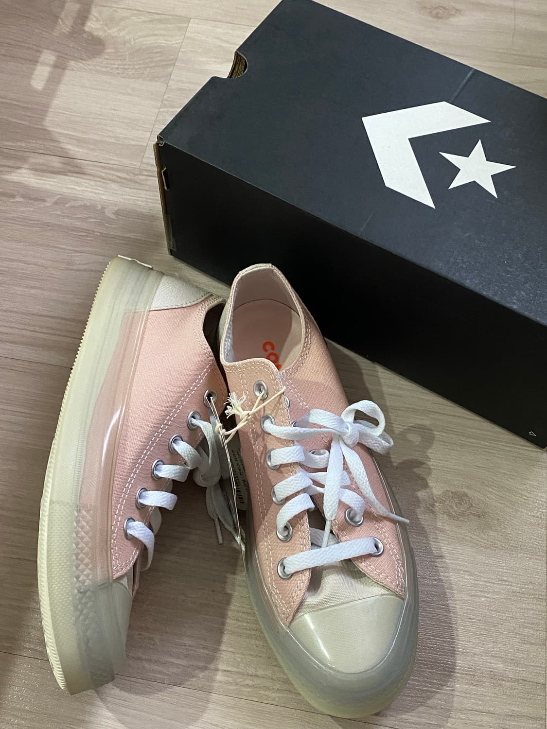 컨버스 연핑크 로우탑 240/5사이즈(새상품) 상품이미지1