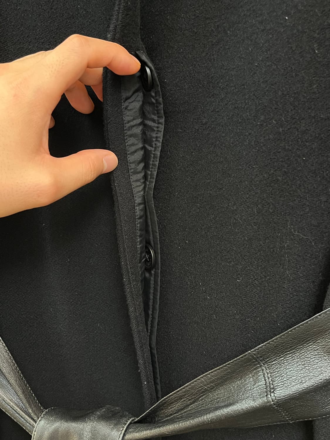 Armani Exchange 가죽벨트 블랙 롱 코트 S 상품이미지5