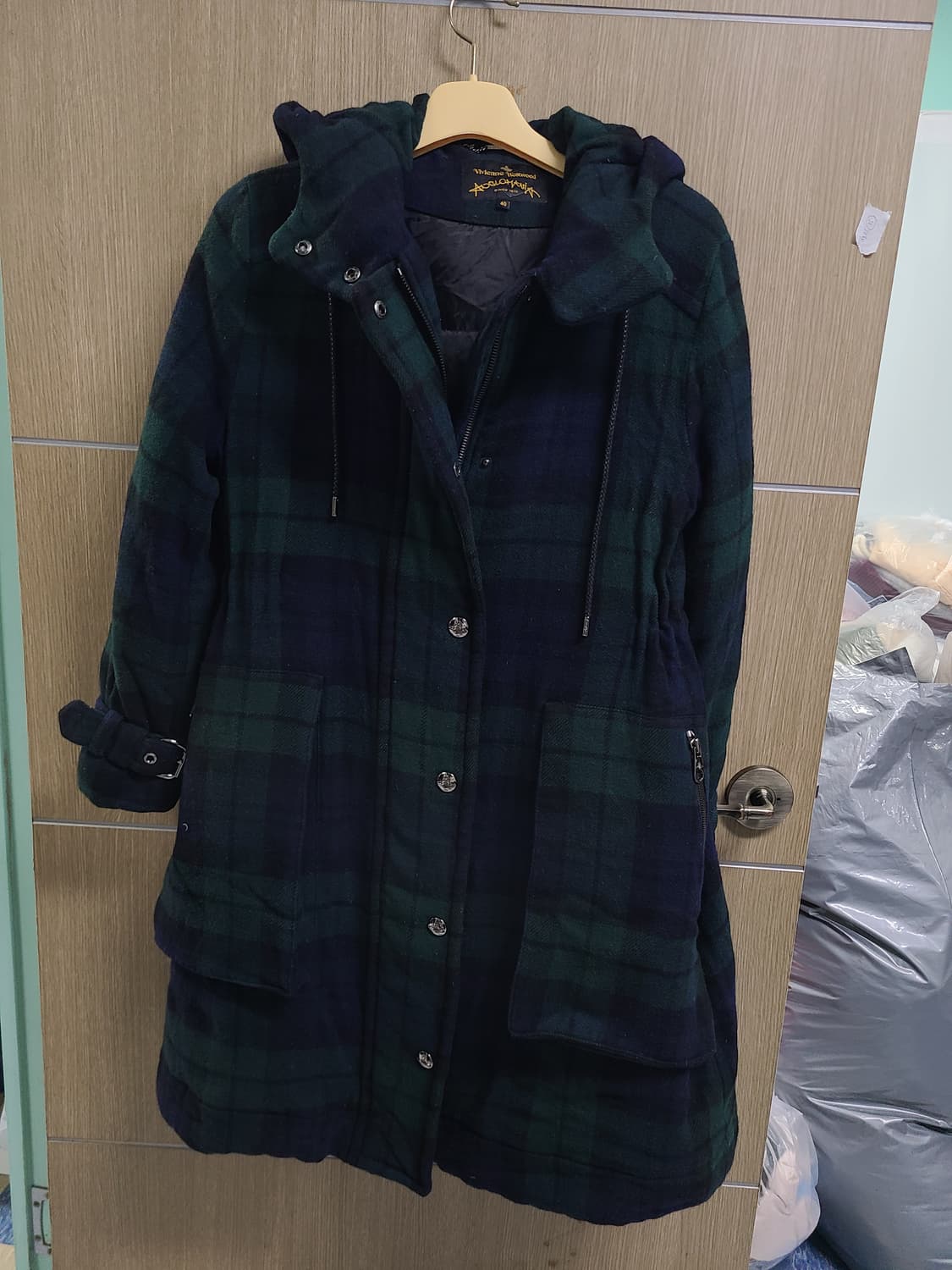 비비안웨스트우드 후드 롱 패딩 코트 40 상품이미지1