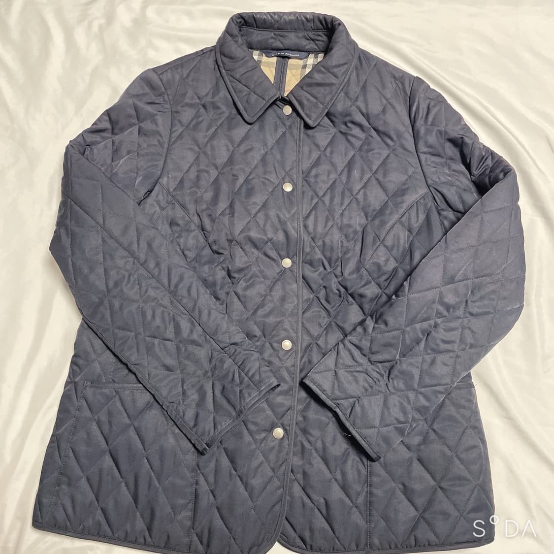 버버리 퀼팅 자켓 네이비 상품이미지1