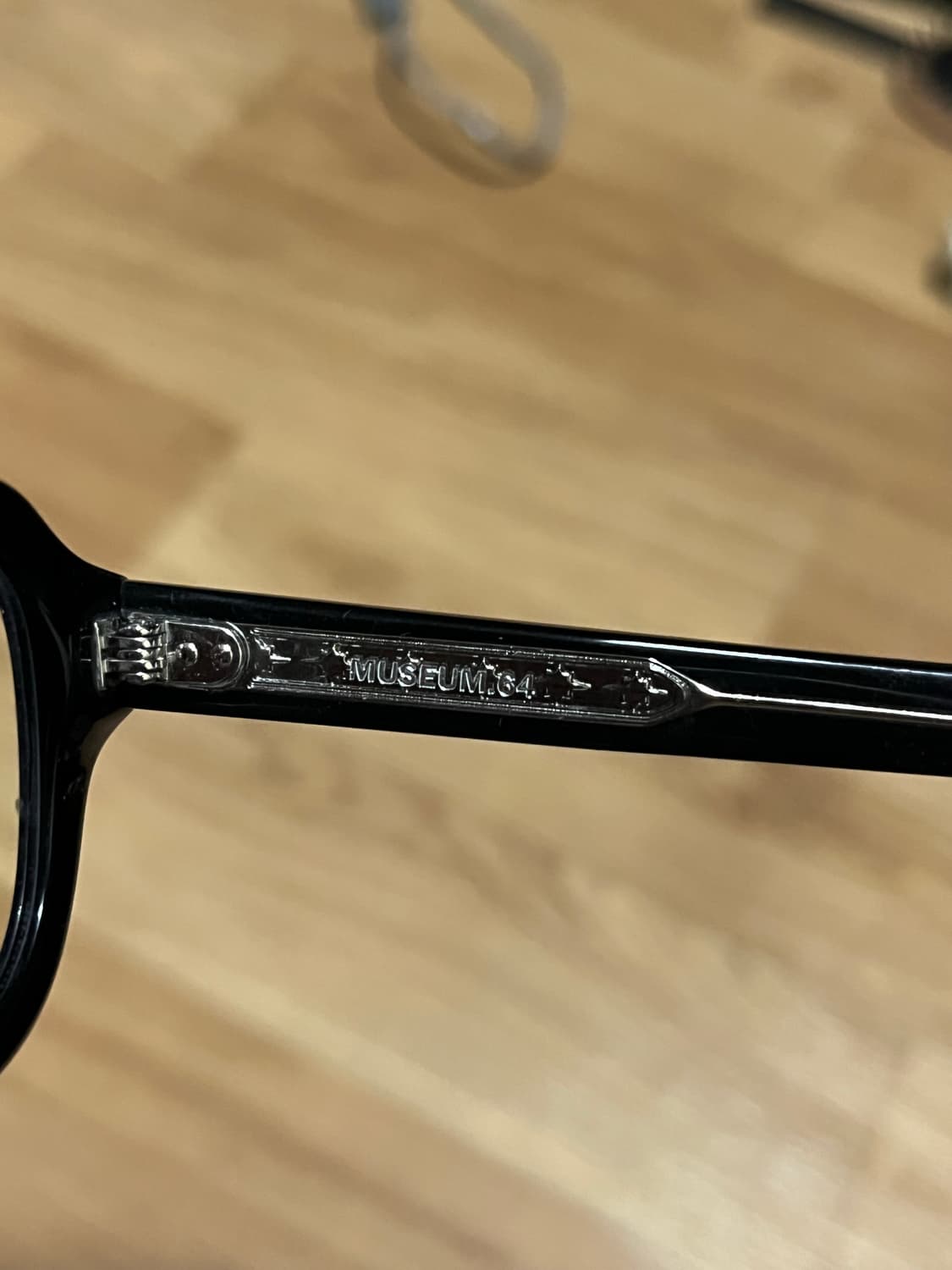 뮤지엄바이비컨 뮤지엄 64 블랙 상품이미지6