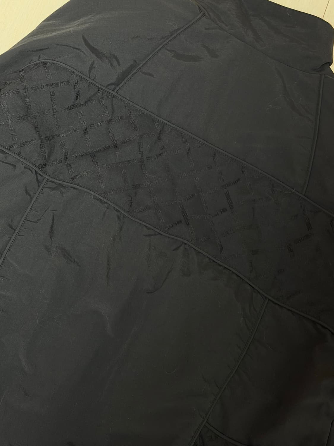 슈프림 자카드 패널 트랙 자켓 블랙 - 22FW 상품이미지4