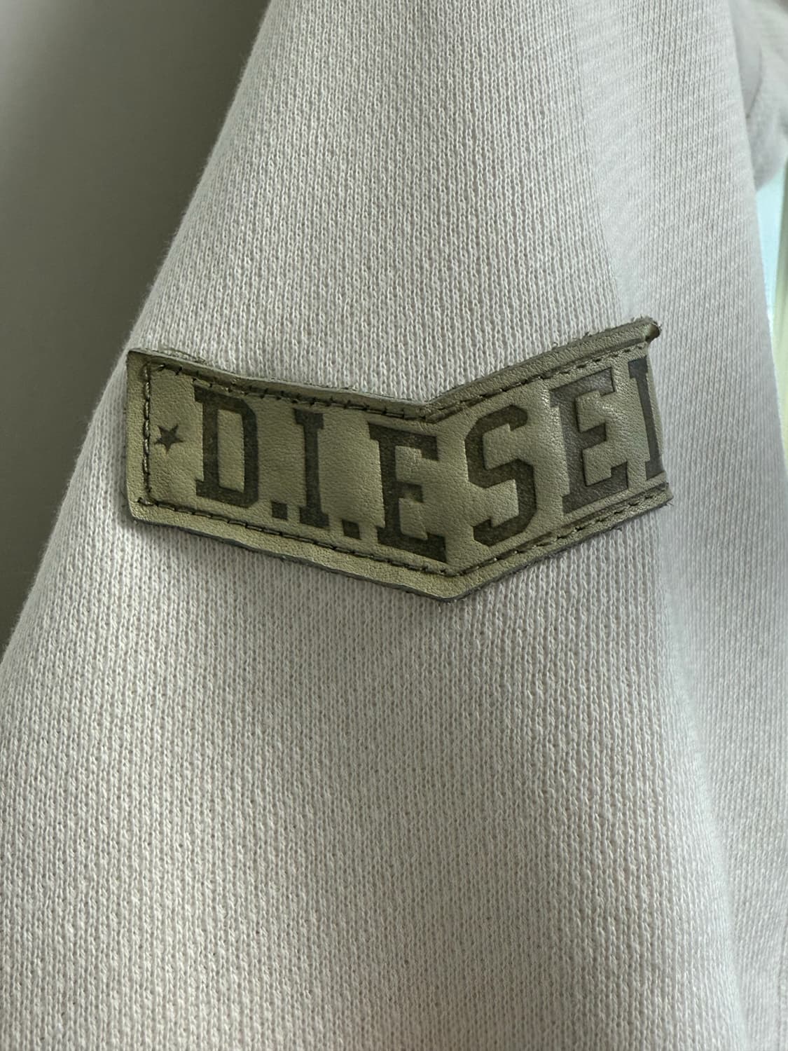 디젤 화이트 스노우파카 상품이미지3