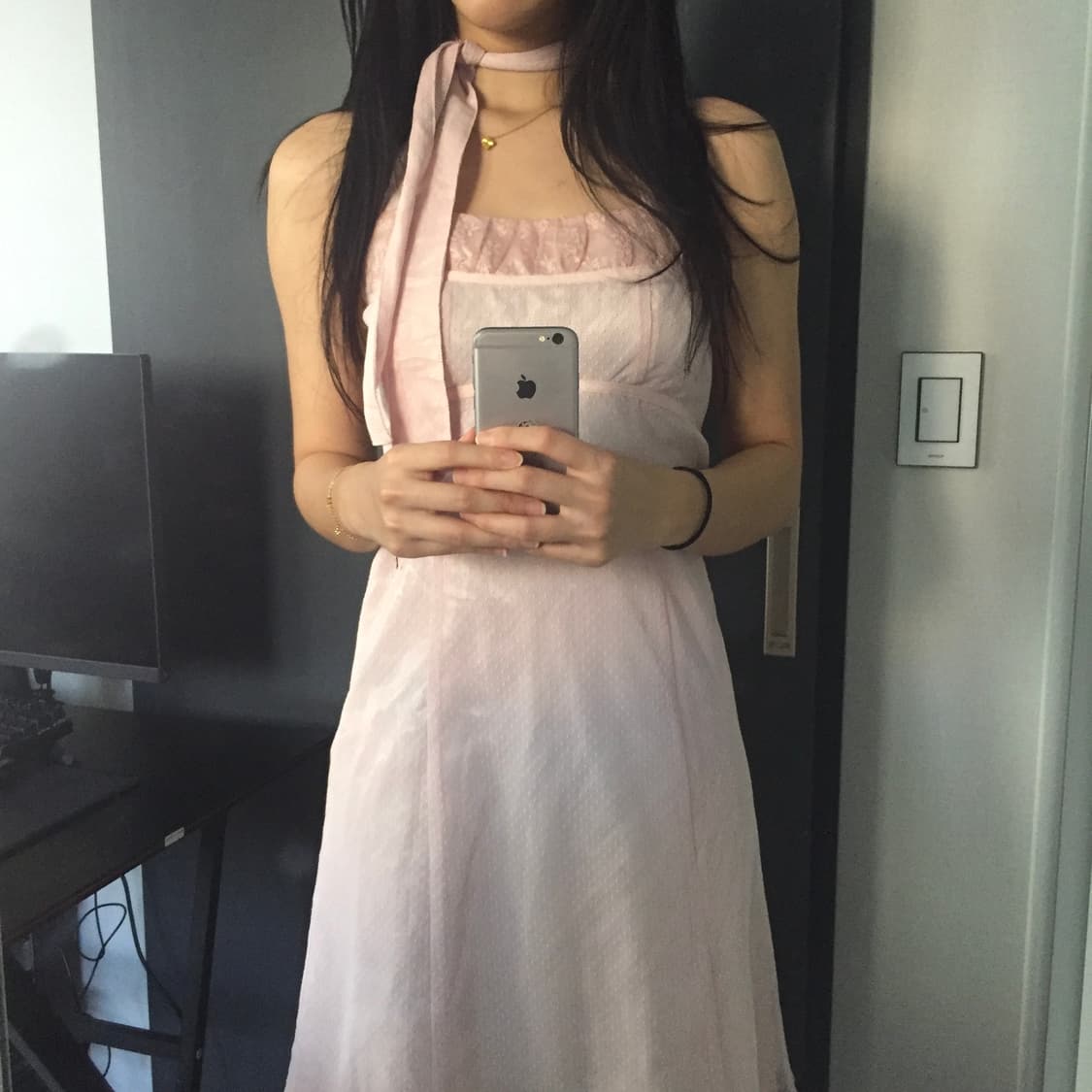 도트 레이스 플라워 홀터 딸기우유 원피스 상품이미지1