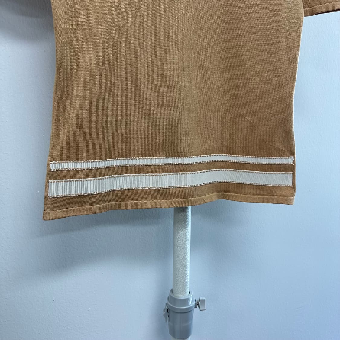 페라가모 디테일 반팔 니트 상품이미지3