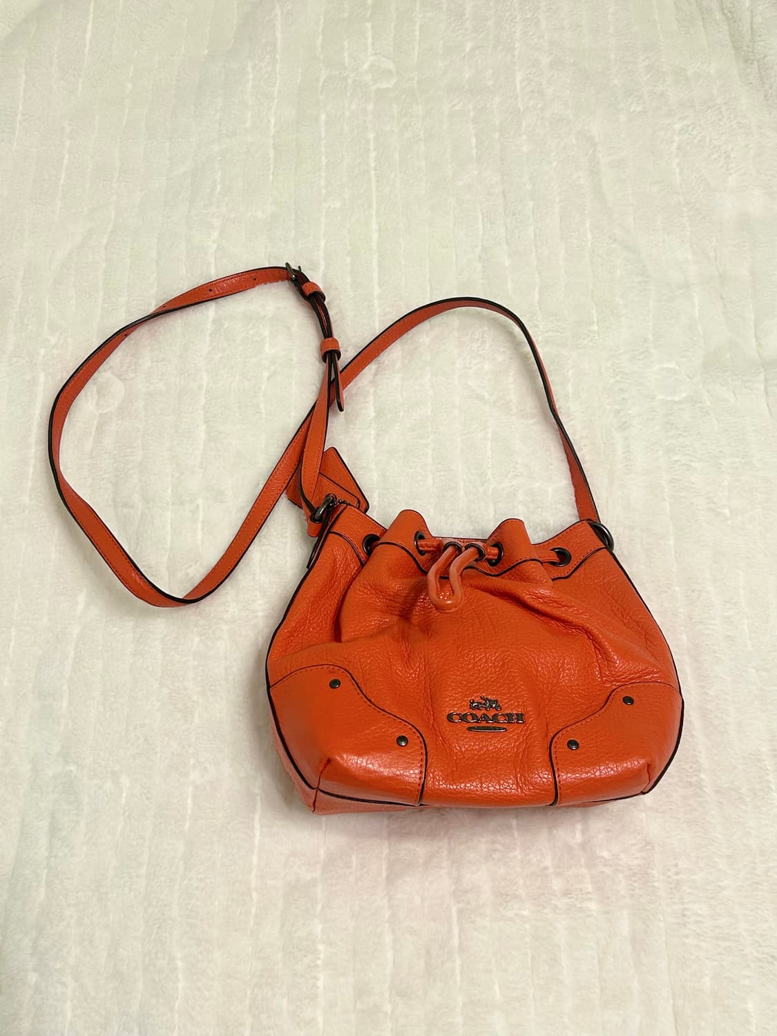 코치 크로스백 상품이미지1