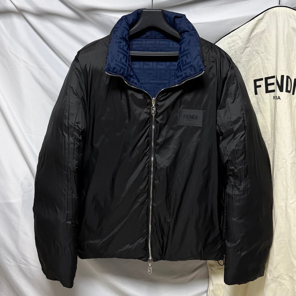 [S+급/48] 펜디 FF로고 모노그램 리버서블 패딩 자켓 상품이미지3