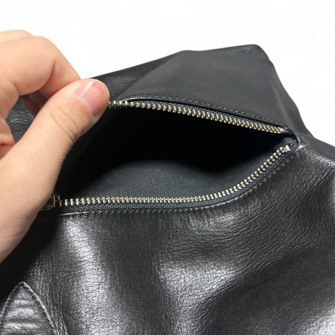 아톨 아오키 소가죽 미니 토트백 이세이미야케 스타일 추천 상품이미지4