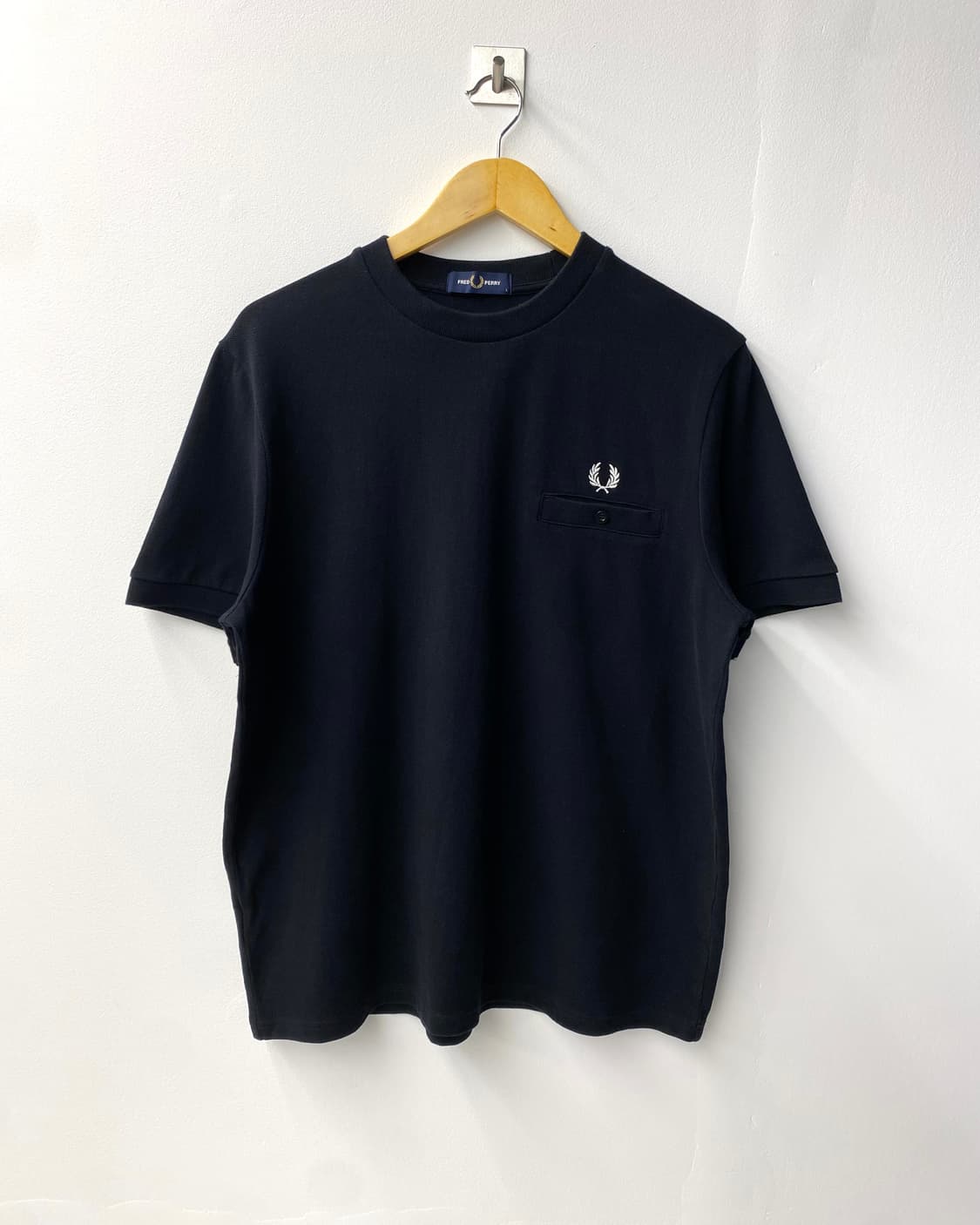 [L] Fred Perry 프레디 페리 포켓 피케 티셔츠 상품이미지1