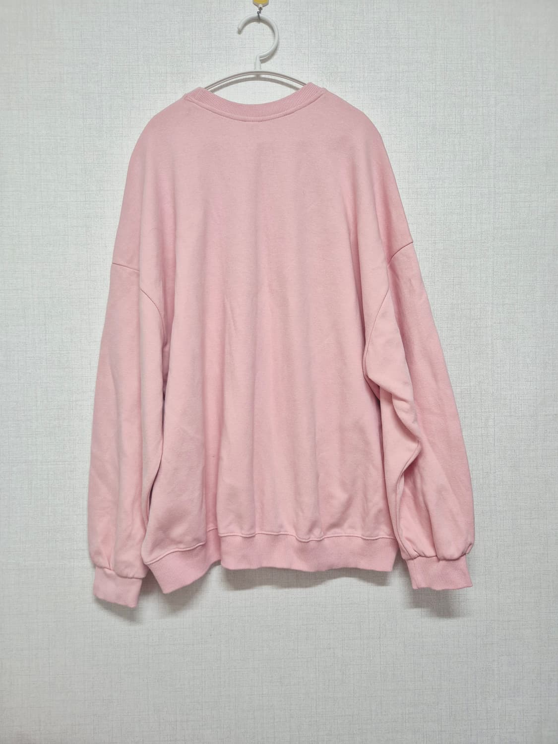 베이직 레터링 핑크 맨투맨 티셔츠 상품이미지2