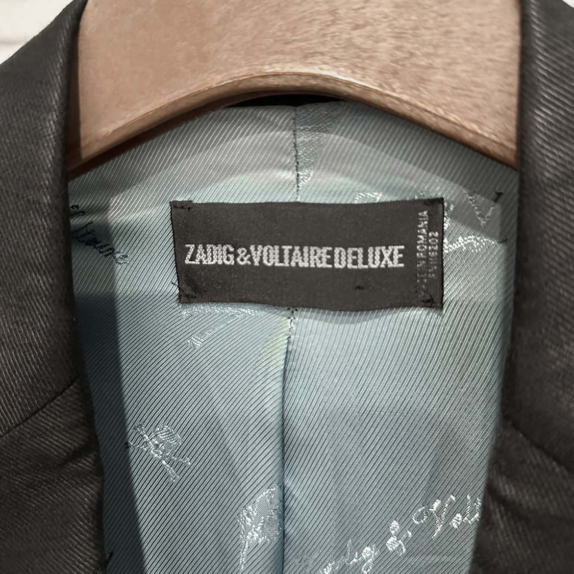 쟈딕앤볼테르 테일러드 블레이저 자켓 슬림 핏 투버튼 디테일 차콜 그레이 상품이미지6