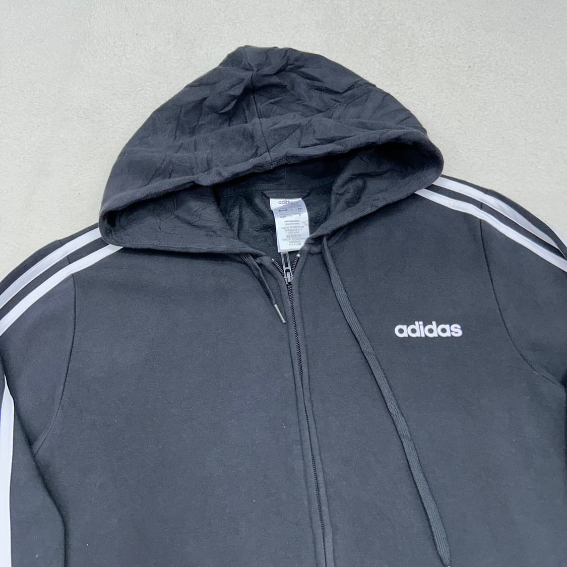 Adidas black hood zip-up 상품이미지5