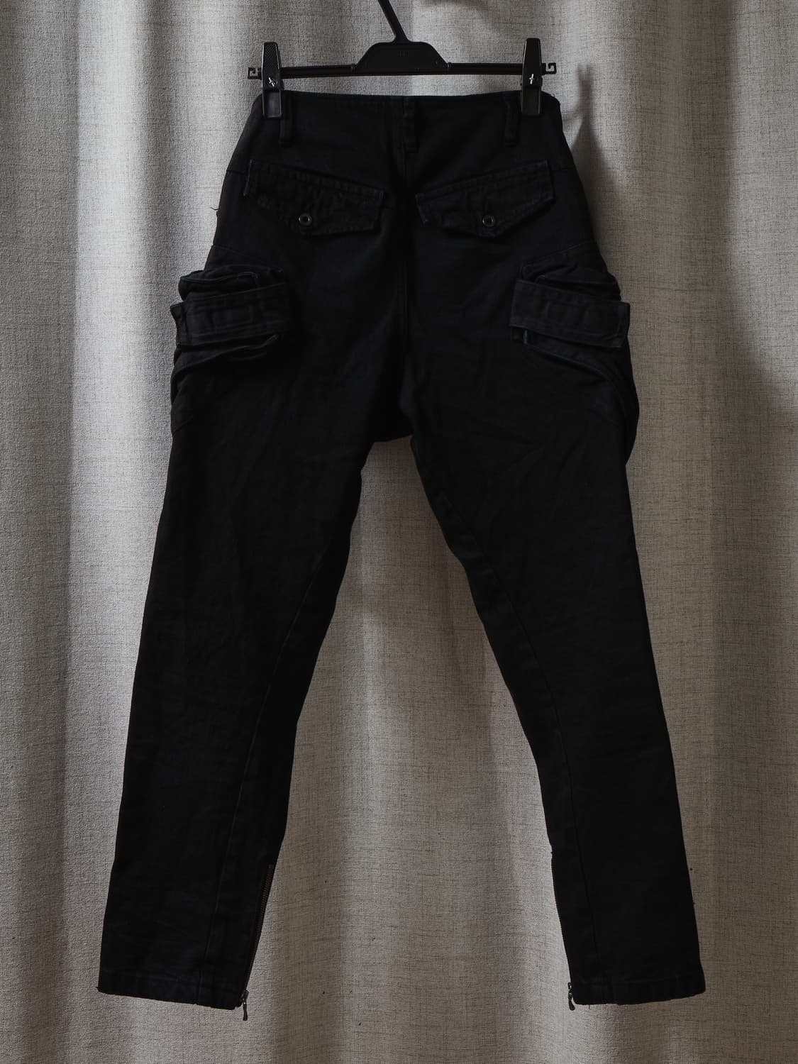 Julius pre 22ss 데미지 카고 팬츠 상품이미지3