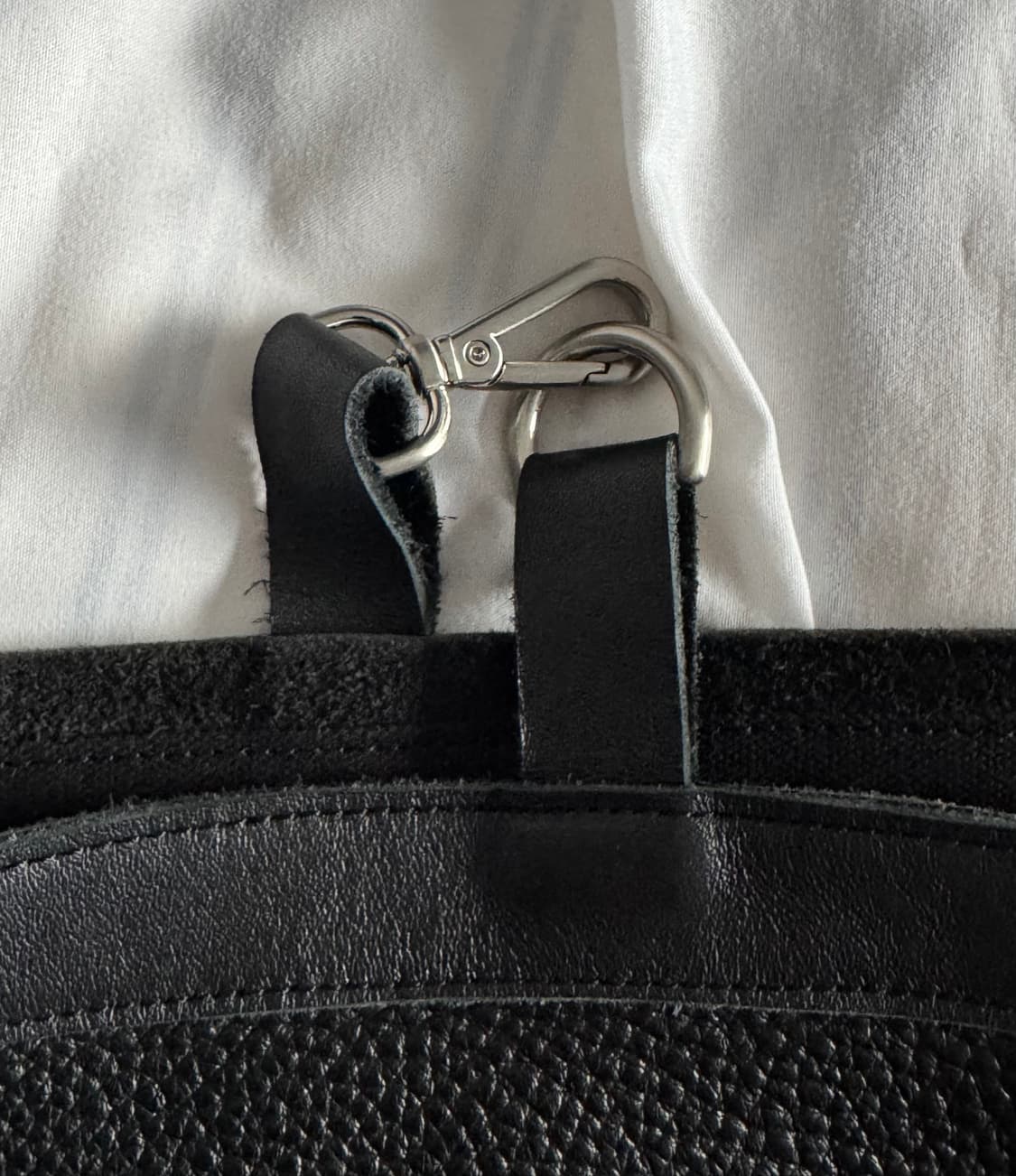 이얼즈어고 레더 뉴스페이퍼 보이 백(더스트백 포함) 상품이미지4