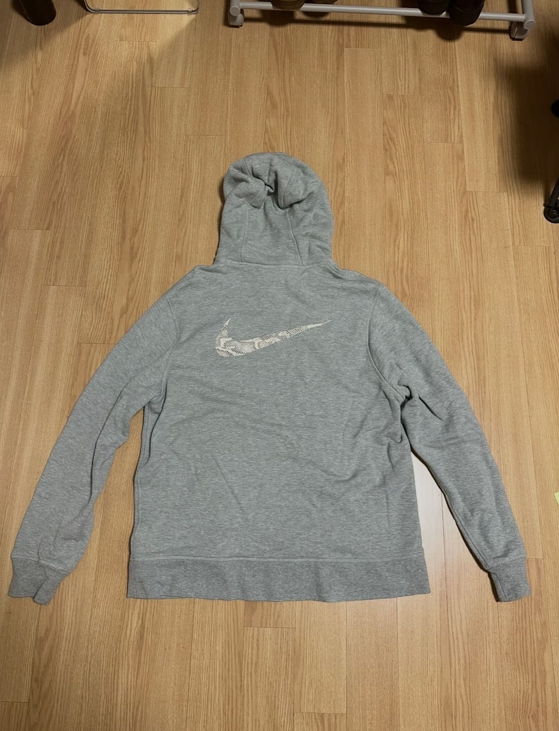 나이키 에어포스 뱀피1 후드티 XL  상품이미지3