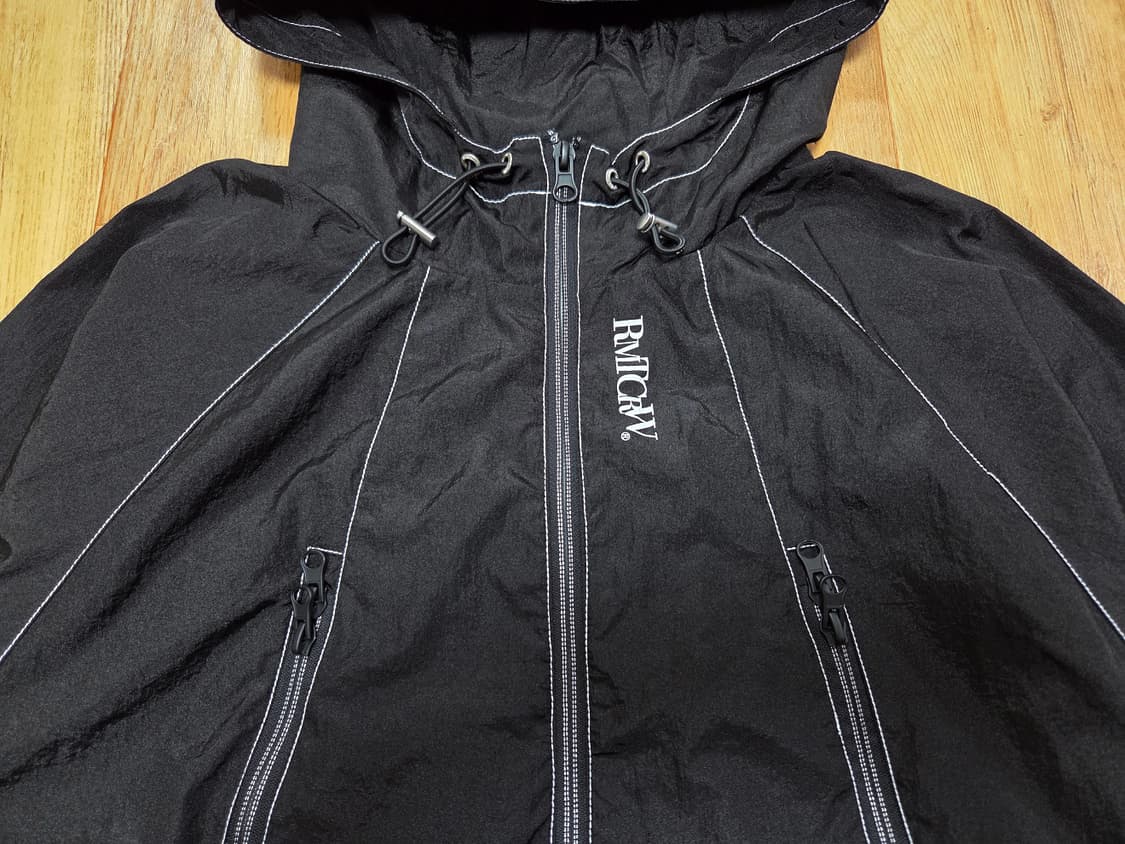 로맨틱크라운(RWTCRW) 유틸리티 후드 윈드브레이커 점퍼 상품이미지5