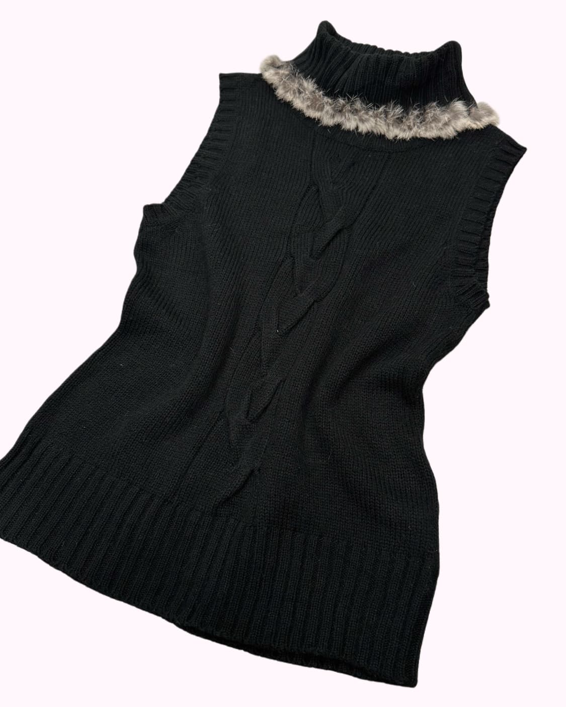 fur treaming turtle-neck sleeveless 상품이미지2