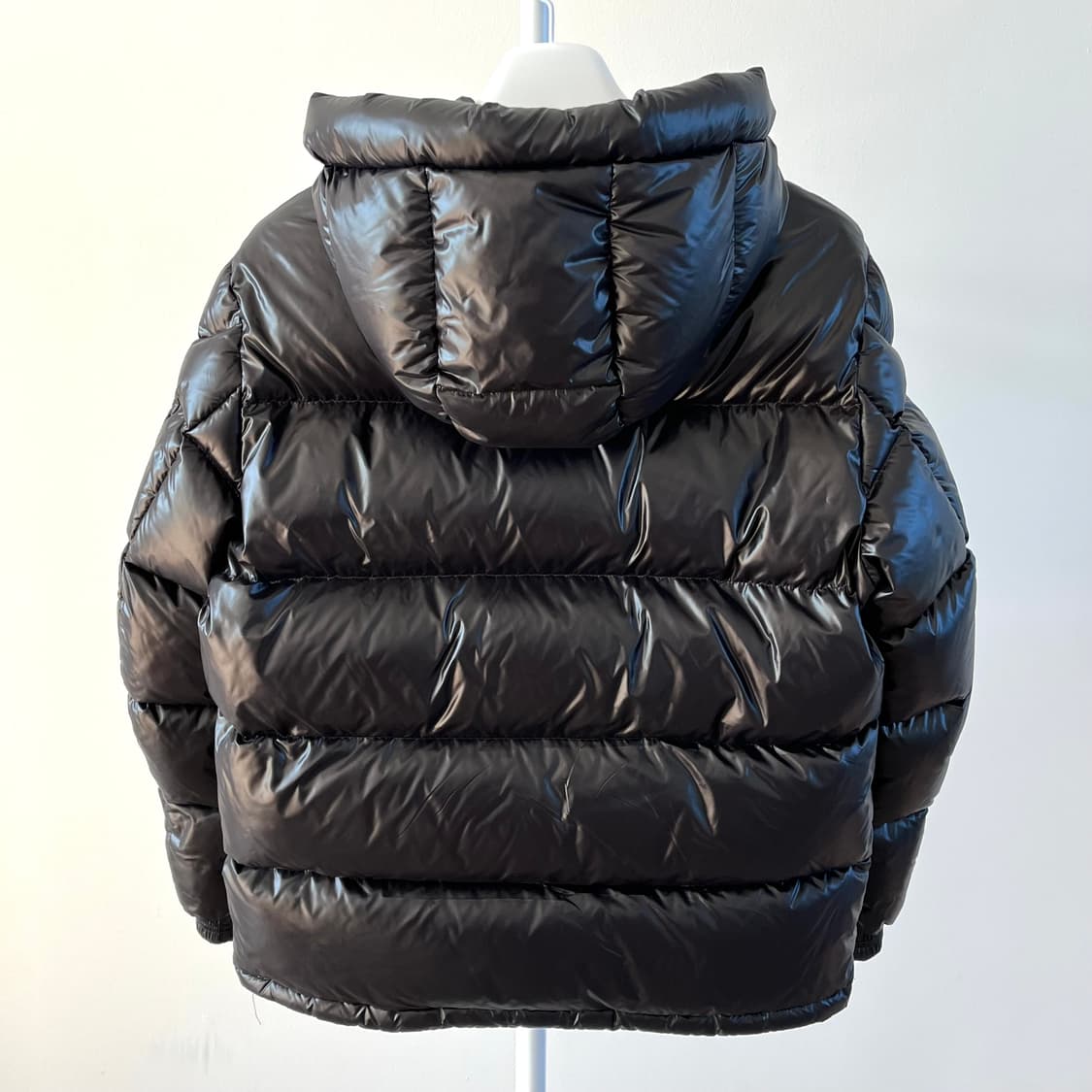 [S급/3사이즈] 몽클레어 에크린스 쇼트 패딩 블랙 상품이미지2