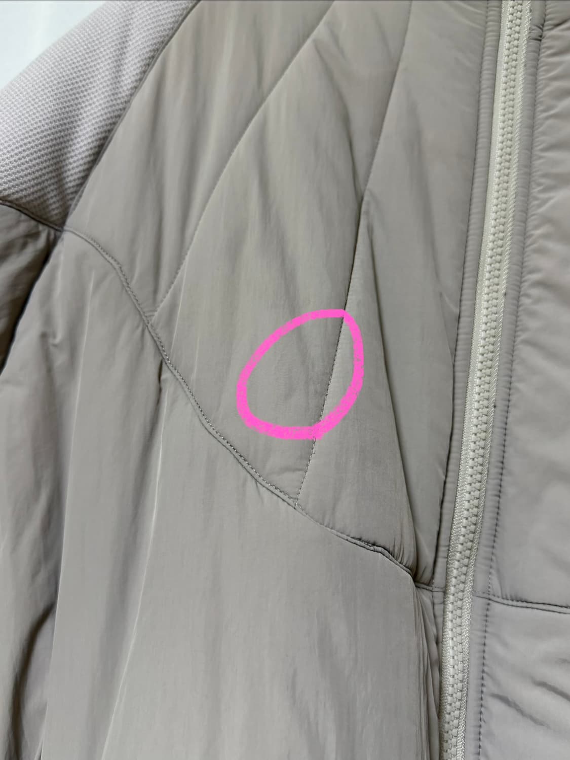 미스치프 롬버스 패딩 L 상품이미지3