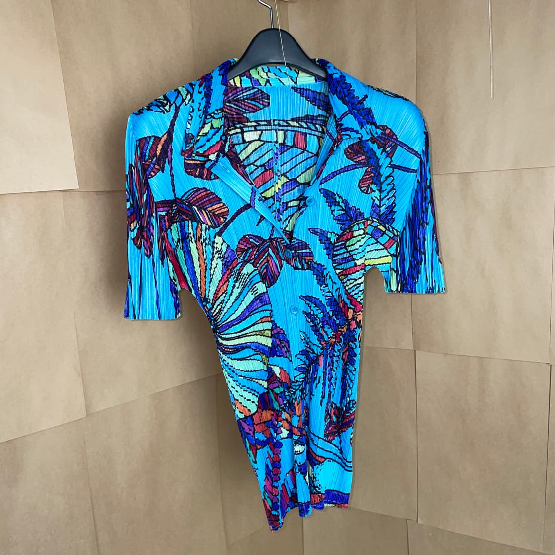 플리츠 플리즈 이세이 미야케 반팔 블라우스 상품이미지1