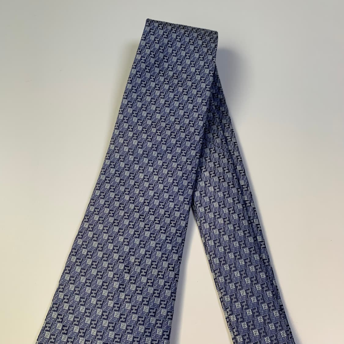 펜디(FENDI) 신형 FF모노그램 명품넥타이 이태리 100실크 최상급 상품이미지10