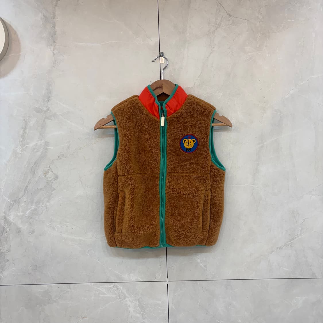 베베드피노 뽀글이 조끼 130사이즈 상품이미지1