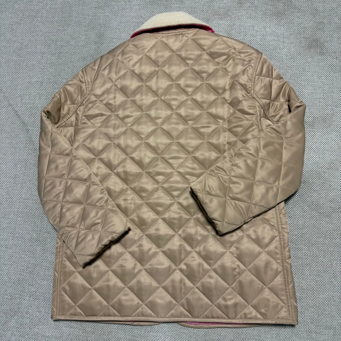 버버리 퀼팅 코듀로이 카라 자켓 (정품) 상품이미지9