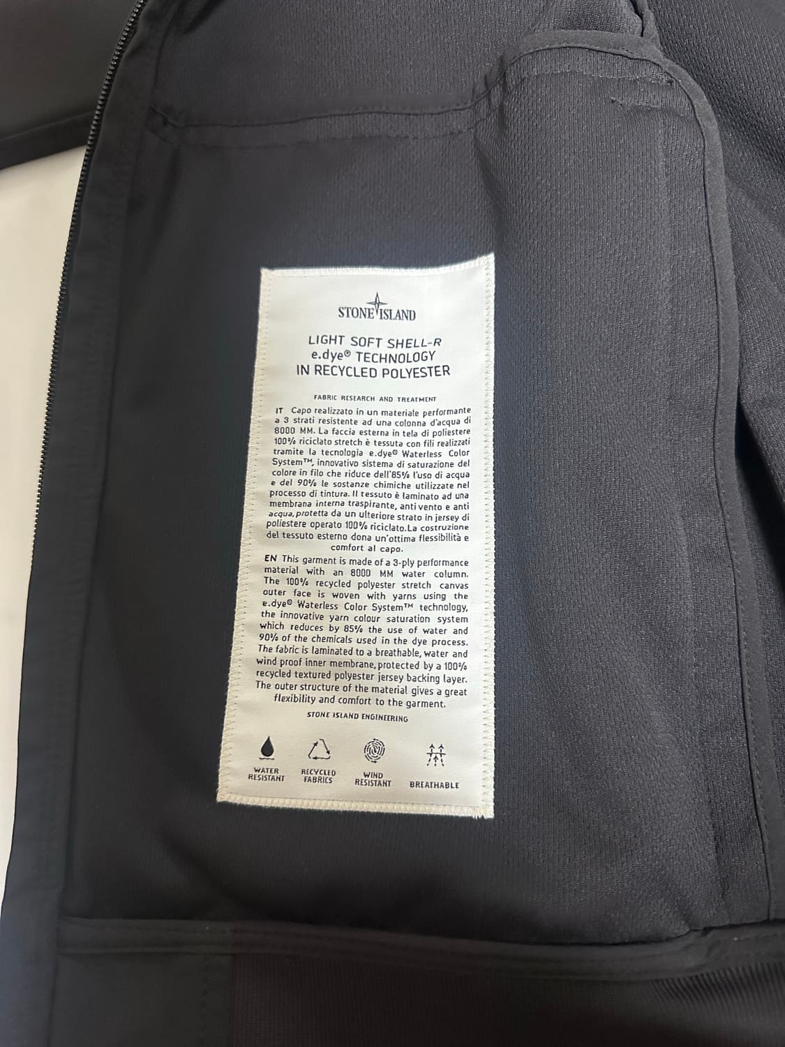 [M] 23ss 스톤아일랜드 소프트쉘 후드 자켓 상품이미지9