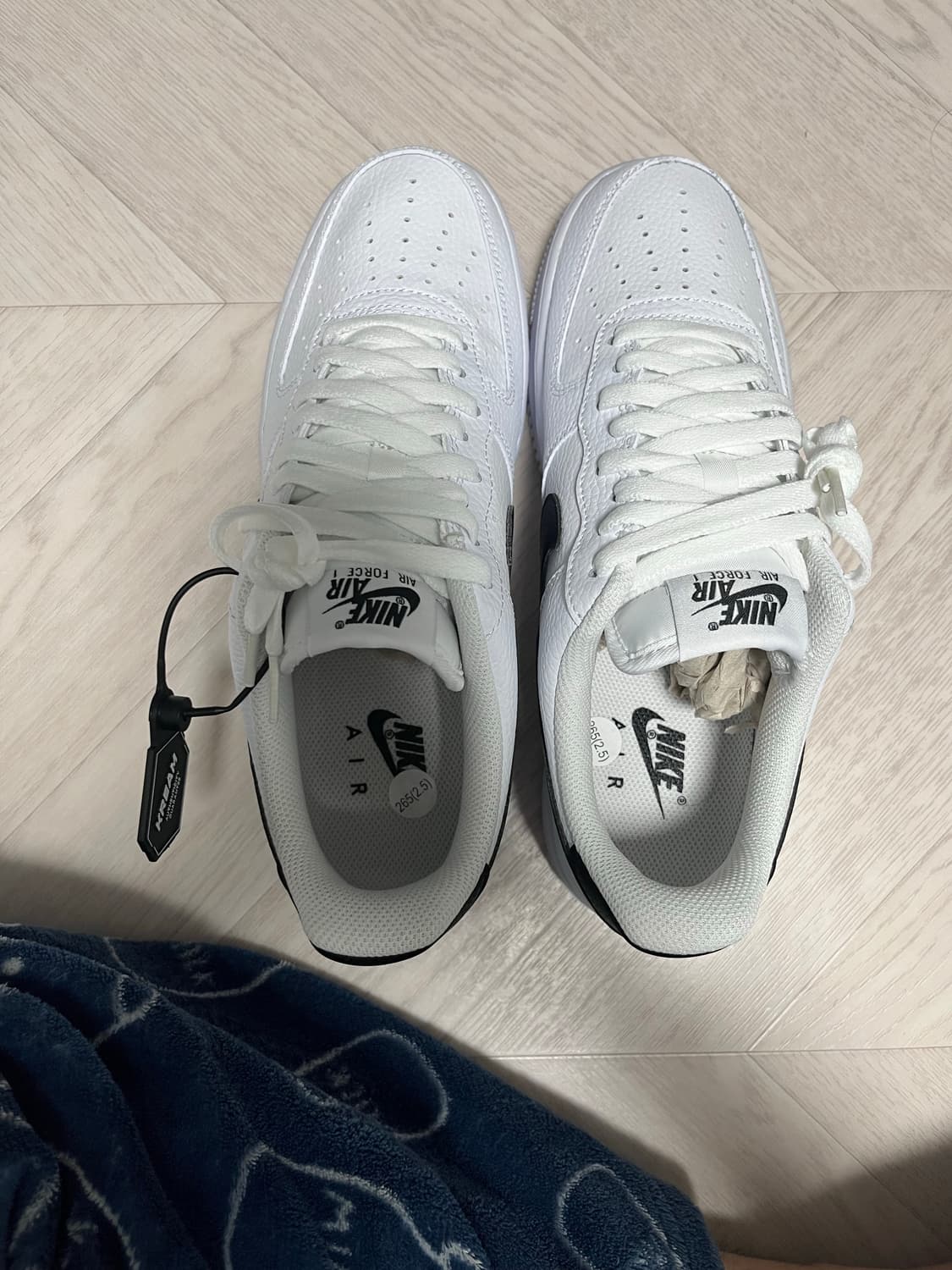 나이키 에어포스 1 화이트블랙 265(새상품) 상품이미지1