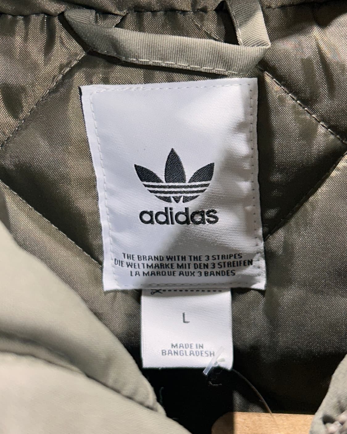 L 아디다스 파이어버드 오리지널 트레포일 후드 카키 미들 패딩 상품이미지6