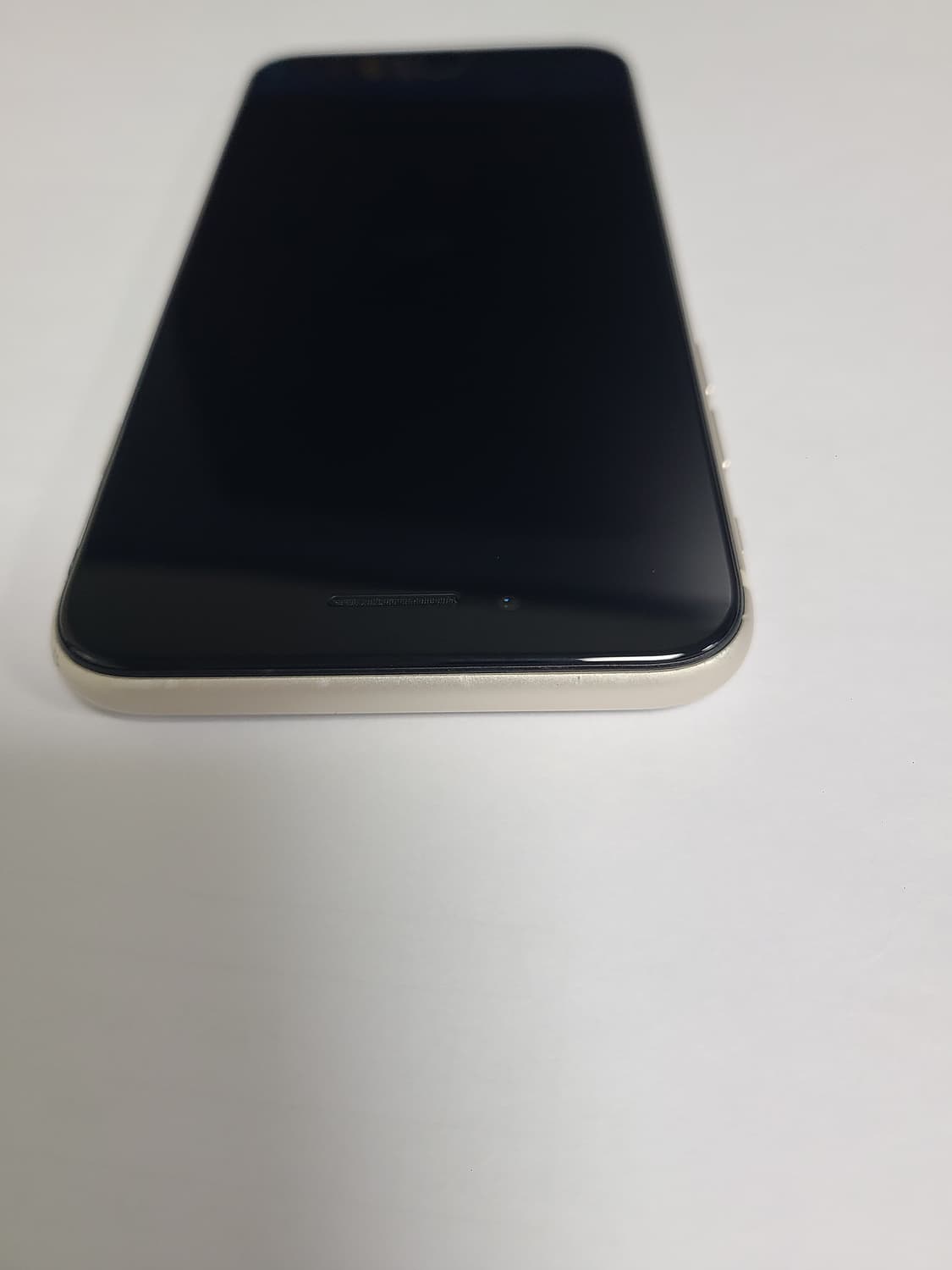 아이폰 se3 화이트64G 배터리순정88(24년11월) 상품이미지2