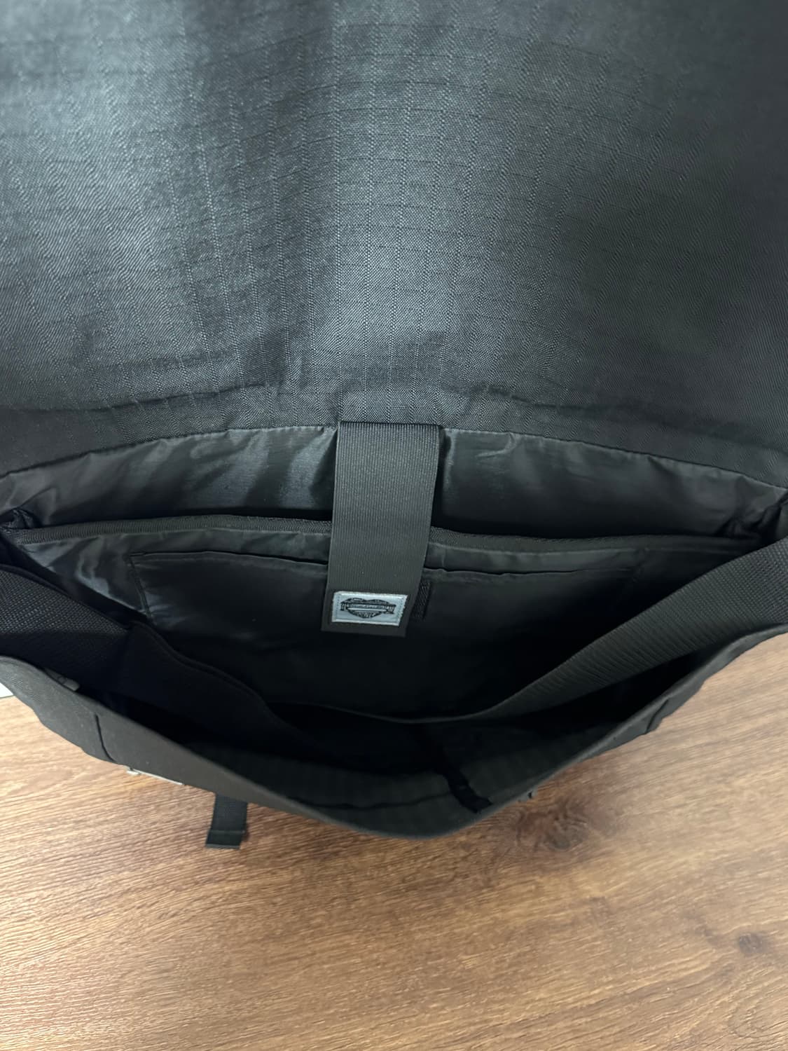 칼하트 메신저백 상품이미지4