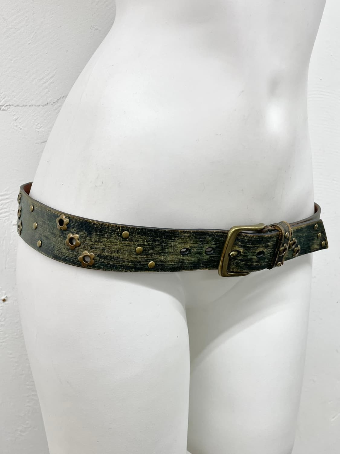 리얼레더 오리엔탈 워싱 스터드 버클 벨트 상품이미지3