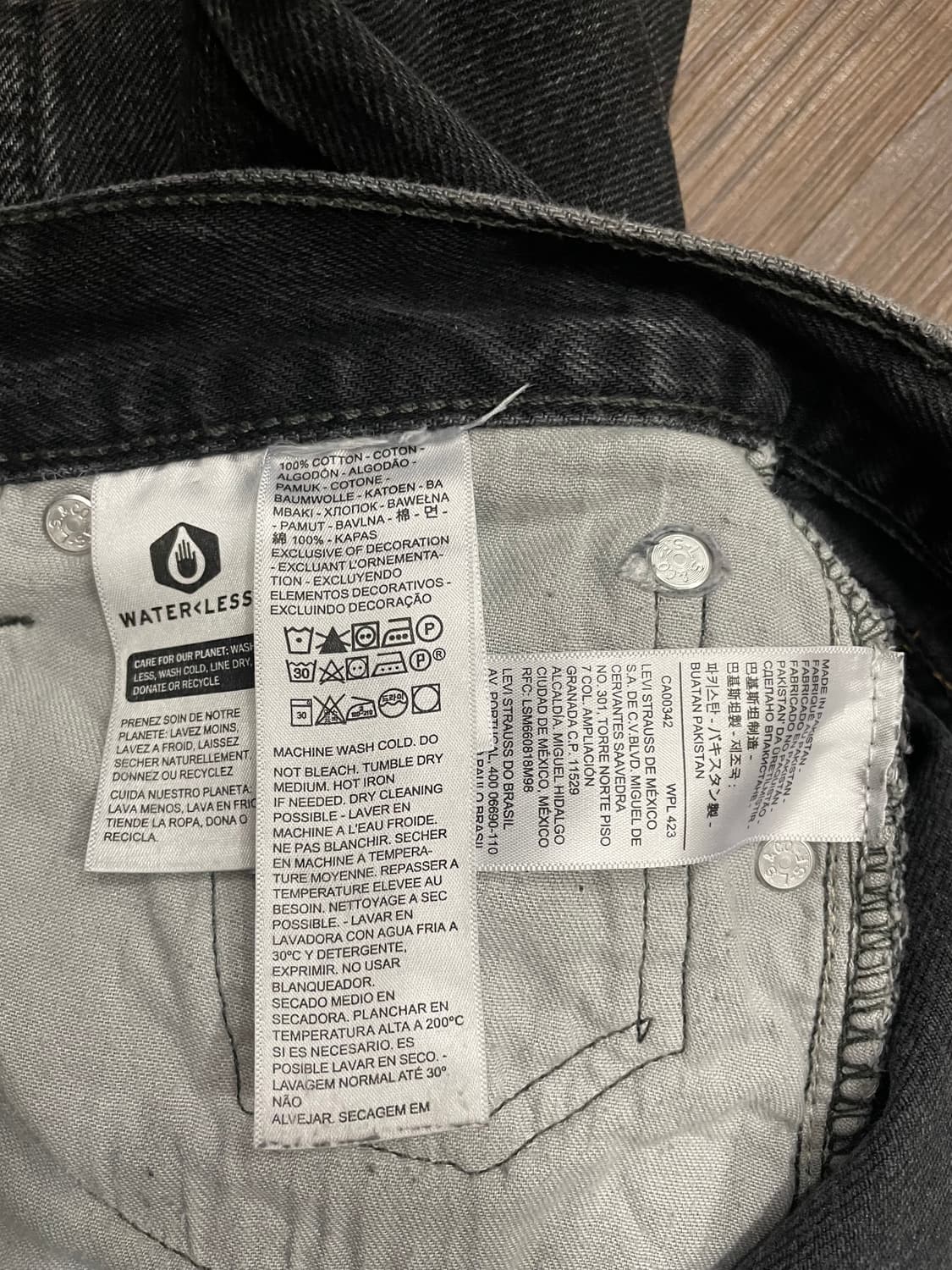 리바이스 565 97 흑청 데님 팬츠 상품이미지6