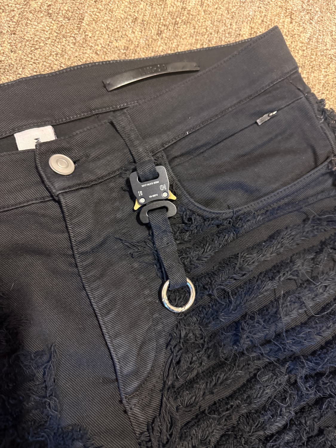 1017 ALYX 9SM x ALYX BLACKMEANS SHREDDED 상품이미지3