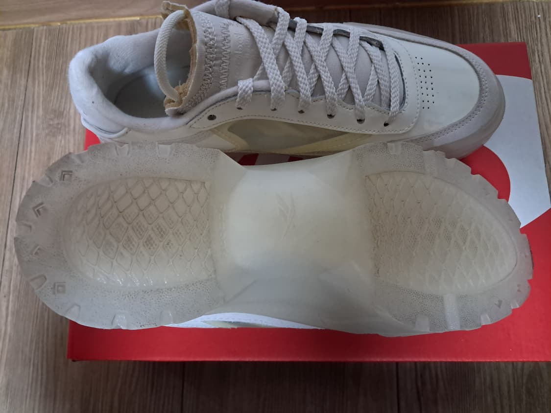 리복 카디비 스니커즈 255 상품이미지9