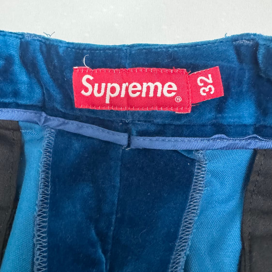 슈프림 벨루어 바지 32 상품이미지3