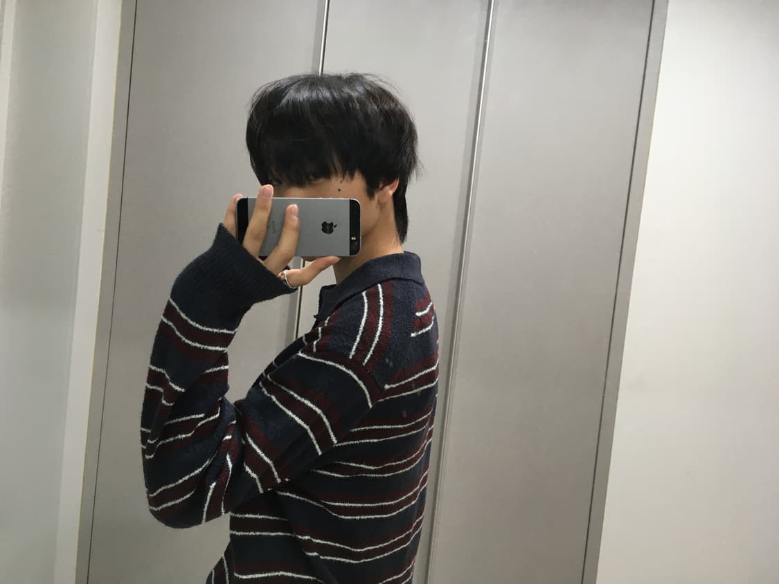 르마드 스트라이프 카라니트 25ss 상품이미지2